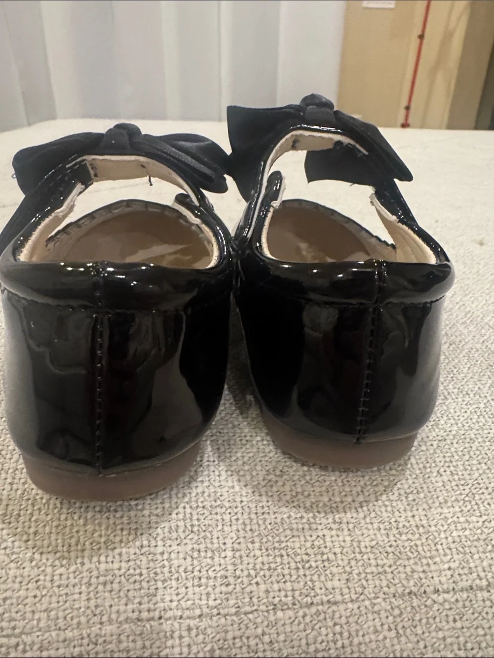 Black Patent Mary Jane Dress Shoes with Bow - Kids